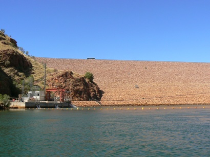 Lake Argyle dam 

wall