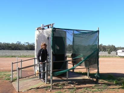 Surprising toilet at Gilgunnia rest area