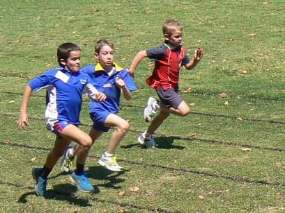 Connor (centre) at full speed